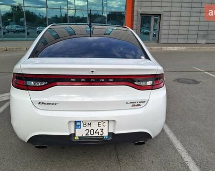 Белый Додж Дарт, объемом двигателя 2.4 л и пробегом 322 тыс. км за 8100 $, фото 2 на Automoto.ua