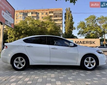 Белый Додж Дарт, объемом двигателя 2.4 л и пробегом 212 тыс. км за 6999 $, фото 10 на Automoto.ua