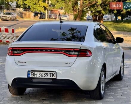 Белый Додж Дарт, объемом двигателя 2.4 л и пробегом 212 тыс. км за 6999 $, фото 17 на Automoto.ua