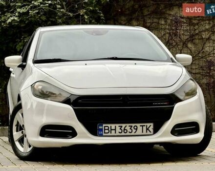 Білий Додж Дарт, об'ємом двигуна 2.4 л та пробігом 212 тис. км за 6900 $, фото 10 на Automoto.ua