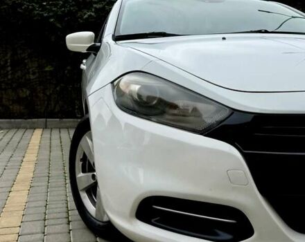 Білий Додж Дарт, об'ємом двигуна 2.4 л та пробігом 212 тис. км за 6900 $, фото 8 на Automoto.ua