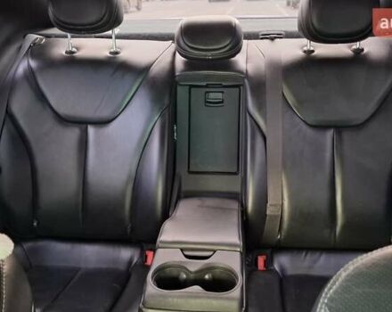 Белый Додж Дарт, объемом двигателя 2.4 л и пробегом 322 тыс. км за 8100 $, фото 17 на Automoto.ua