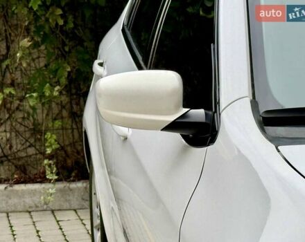 Білий Додж Дарт, об'ємом двигуна 2.4 л та пробігом 212 тис. км за 6900 $, фото 9 на Automoto.ua