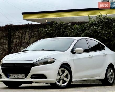 Білий Додж Дарт, об'ємом двигуна 2.4 л та пробігом 212 тис. км за 6900 $, фото 2 на Automoto.ua