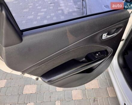 Белый Додж Дарт, объемом двигателя 2.4 л и пробегом 212 тыс. км за 6999 $, фото 61 на Automoto.ua