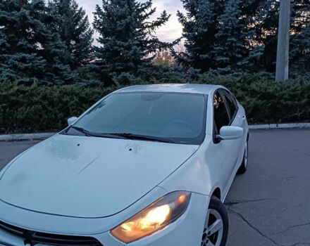 Білий Додж Дарт, об'ємом двигуна 2.36 л та пробігом 152 тис. км за 7000 $, фото 2 на Automoto.ua