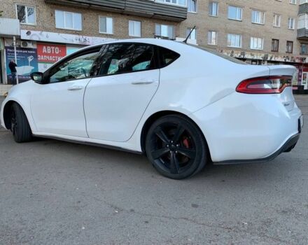 Білий Додж Дарт, об'ємом двигуна 2.4 л та пробігом 230 тис. км за 9000 $, фото 3 на Automoto.ua