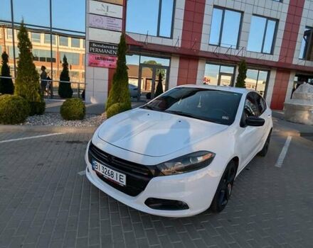 Белый Додж Дарт, объемом двигателя 2.4 л и пробегом 271 тыс. км за 8500 $, фото 6 на Automoto.ua