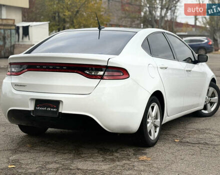 Білий Додж Дарт, об'ємом двигуна 2.36 л та пробігом 163 тис. км за 8999 $, фото 3 на Automoto.ua