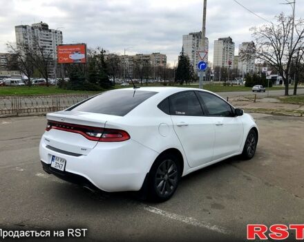 Белый Додж Дарт, объемом двигателя 2.4 л и пробегом 230 тыс. км за 9500 $, фото 2 на Automoto.ua