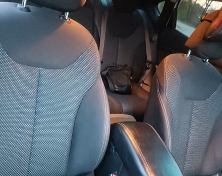 Білий Додж Дарт, об'ємом двигуна 2.36 л та пробігом 152 тис. км за 7000 $, фото 8 на Automoto.ua