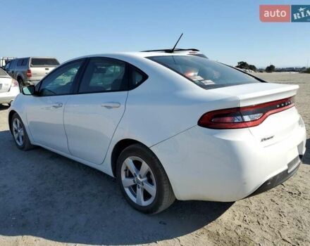 Белый Додж Дарт, объемом двигателя 2.4 л и пробегом 135 тыс. км за 2300 $, фото 1 на Automoto.ua