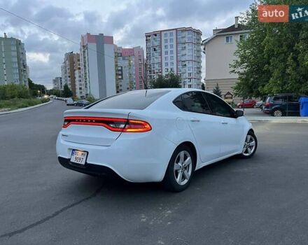 Білий Додж Дарт, об'ємом двигуна 2.4 л та пробігом 204 тис. км за 8800 $, фото 14 на Automoto.ua