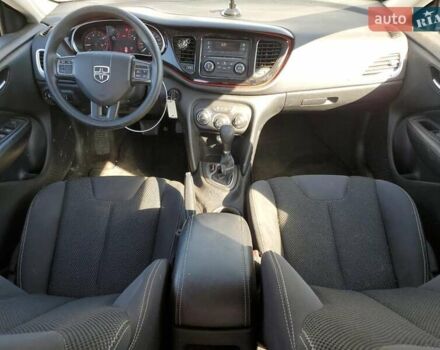 Белый Додж Дарт, объемом двигателя 2.4 л и пробегом 135 тыс. км за 2300 $, фото 7 на Automoto.ua