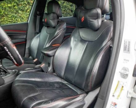 Белый Додж Дарт, объемом двигателя 2.4 л и пробегом 74 тыс. км за 6300 $, фото 8 на Automoto.ua