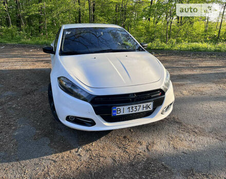 Білий Додж Дарт, об'ємом двигуна 2.4 л та пробігом 198 тис. км за 8300 $, фото 1 на Automoto.ua