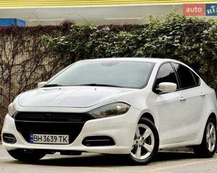 Білий Додж Дарт, об'ємом двигуна 2.4 л та пробігом 212 тис. км за 6900 $, фото 1 на Automoto.ua