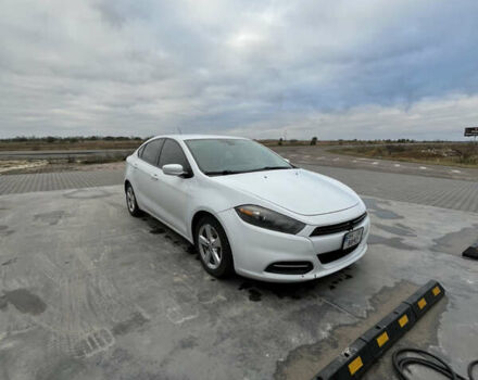 Білий Додж Дарт, об'ємом двигуна 2.36 л та пробігом 280 тис. км за 7800 $, фото 1 на Automoto.ua