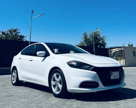 Білий Додж Дарт, об'ємом двигуна 2.36 л та пробігом 163 тис. км за 8599 $, фото 1 на Automoto.ua