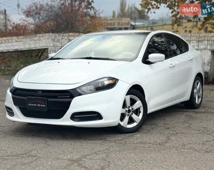 Білий Додж Дарт, об'ємом двигуна 2.36 л та пробігом 163 тис. км за 8999 $, фото 1 на Automoto.ua