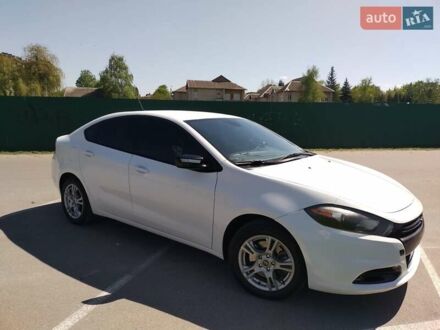 Білий Додж Дарт, об'ємом двигуна 2.4 л та пробігом 179 тис. км за 6900 $, фото 1 на Automoto.ua