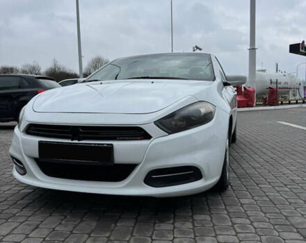 Білий Додж Дарт, об'ємом двигуна 2.4 л та пробігом 207 тис. км за 9300 $, фото 1 на Automoto.ua