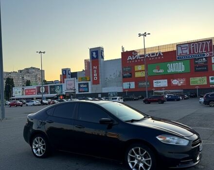 Черный Додж Дарт, объемом двигателя 2 л и пробегом 196 тыс. км за 7400 $, фото 3 на Automoto.ua