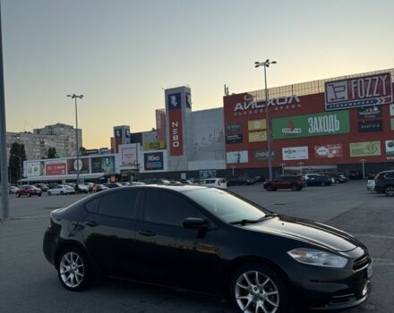 Черный Додж Дарт, объемом двигателя 2 л и пробегом 196 тыс. км за 7400 $, фото 3 на Automoto.ua