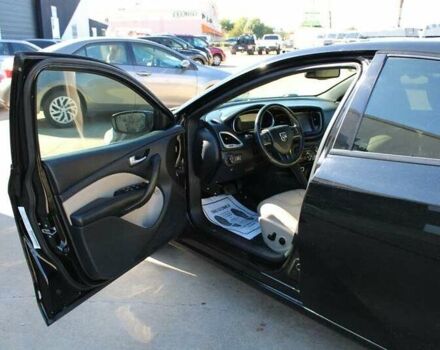 Чорний Додж Дарт, об'ємом двигуна 1.4 л та пробігом 144 тис. км за 650 $, фото 9 на Automoto.ua