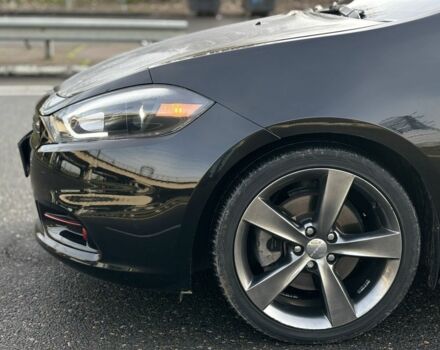 Черный Додж Дарт, объемом двигателя 2.4 л и пробегом 200 тыс. км за 5850 $, фото 1 на Automoto.ua