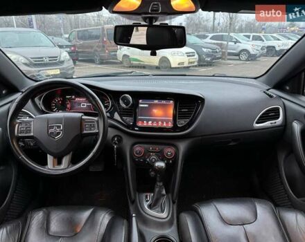 Черный Додж Дарт, объемом двигателя 1.37 л и пробегом 172 тыс. км за 7990 $, фото 13 на Automoto.ua