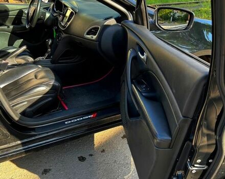 Чорний Додж Дарт, об'ємом двигуна 1.4 л та пробігом 247 тис. км за 7500 $, фото 7 на Automoto.ua