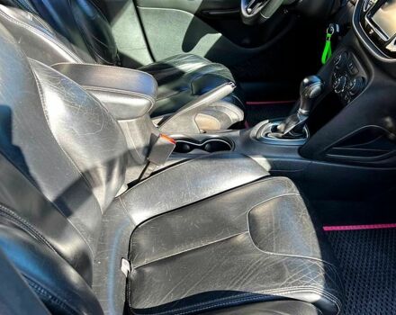 Чорний Додж Дарт, об'ємом двигуна 1.4 л та пробігом 247 тис. км за 7500 $, фото 8 на Automoto.ua