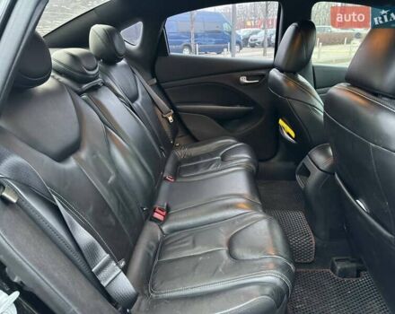 Черный Додж Дарт, объемом двигателя 1.37 л и пробегом 172 тыс. км за 7990 $, фото 9 на Automoto.ua