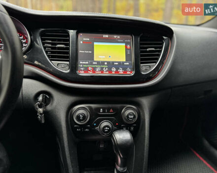 Черный Додж Дарт, объемом двигателя 2.4 л и пробегом 290 тыс. км за 7800 $, фото 29 на Automoto.ua