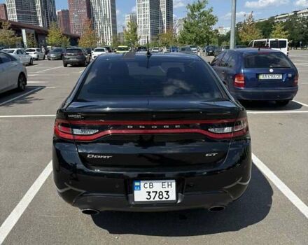 Черный Додж Дарт, объемом двигателя 2.36 л и пробегом 130 тыс. км за 8700 $, фото 6 на Automoto.ua