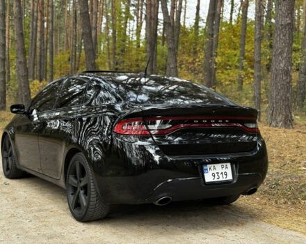 Чорний Додж Дарт, об'ємом двигуна 2.4 л та пробігом 280 тис. км за 7400 $, фото 2 на Automoto.ua