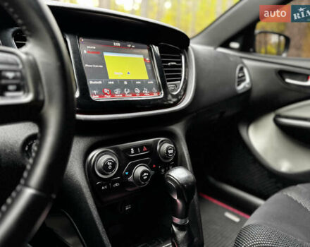 Черный Додж Дарт, объемом двигателя 2.4 л и пробегом 290 тыс. км за 7800 $, фото 30 на Automoto.ua