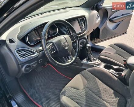 Черный Додж Дарт, объемом двигателя 2.4 л и пробегом 290 тыс. км за 7800 $, фото 10 на Automoto.ua