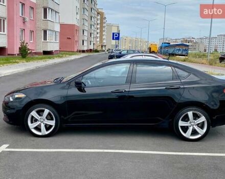 Черный Додж Дарт, объемом двигателя 2.36 л и пробегом 177 тыс. км за 9900 $, фото 3 на Automoto.ua