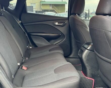 Чорний Додж Дарт, об'ємом двигуна 2.4 л та пробігом 220 тис. км за 7900 $, фото 16 на Automoto.ua