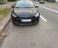 Черный Додж Дарт, объемом двигателя 2 л и пробегом 165 тыс. км за 8300 $, фото 1 на Automoto.ua