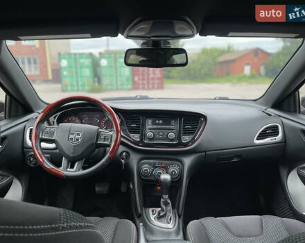 Черный Додж Дарт, объемом двигателя 2.36 л и пробегом 129 тыс. км за 7499 $, фото 21 на Automoto.ua