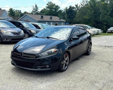 Черный Додж Дарт, объемом двигателя 2.4 л и пробегом 130 тыс. км за 4500 $, фото 2 на Automoto.ua