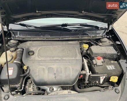 Чорний Додж Дарт, об'ємом двигуна 2 л та пробігом 185 тис. км за 8500 $, фото 24 на Automoto.ua