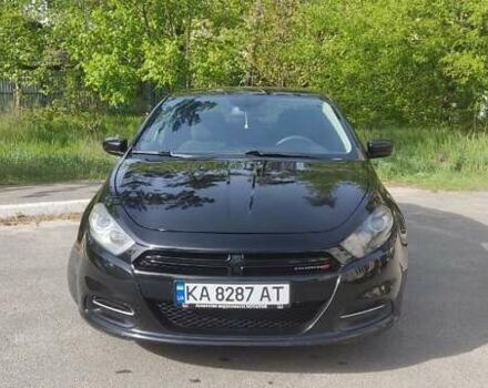 Черный Додж Дарт, объемом двигателя 2.36 л и пробегом 221 тыс. км за 7700 $, фото 5 на Automoto.ua