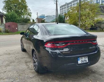 Черный Додж Дарт, объемом двигателя 2 л и пробегом 225 тыс. км за 6900 $, фото 5 на Automoto.ua