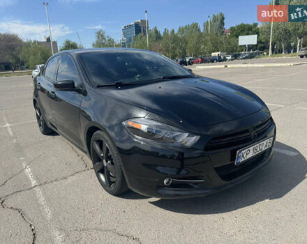 Черный Додж Дарт, объемом двигателя 2.36 л и пробегом 202 тыс. км за 8600 $, фото 1 на Automoto.ua