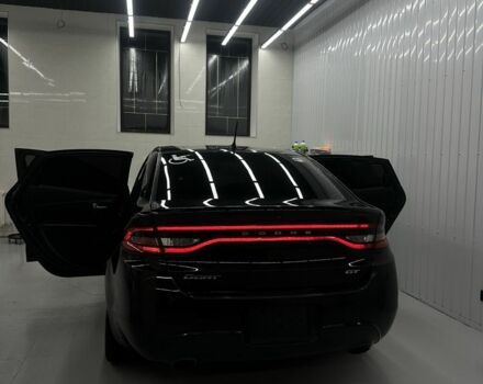 Чорний Додж Дарт, об'ємом двигуна 2.4 л та пробігом 164 тис. км за 8900 $, фото 1 на Automoto.ua