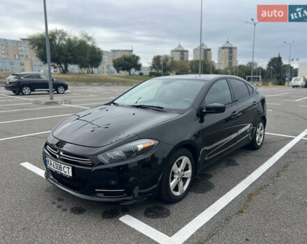 Черный Додж Дарт, объемом двигателя 2.4 л и пробегом 218 тыс. км за 7500 $, фото 1 на Automoto.ua